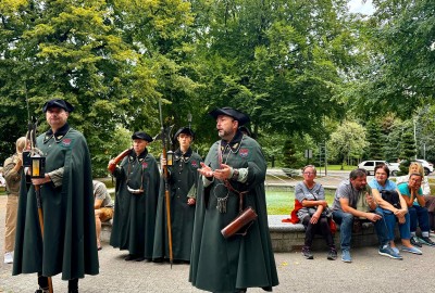 Od bindażu do Pomnika Zaślubin. Tak wyglądało wieczorne zwiedzanie miasta